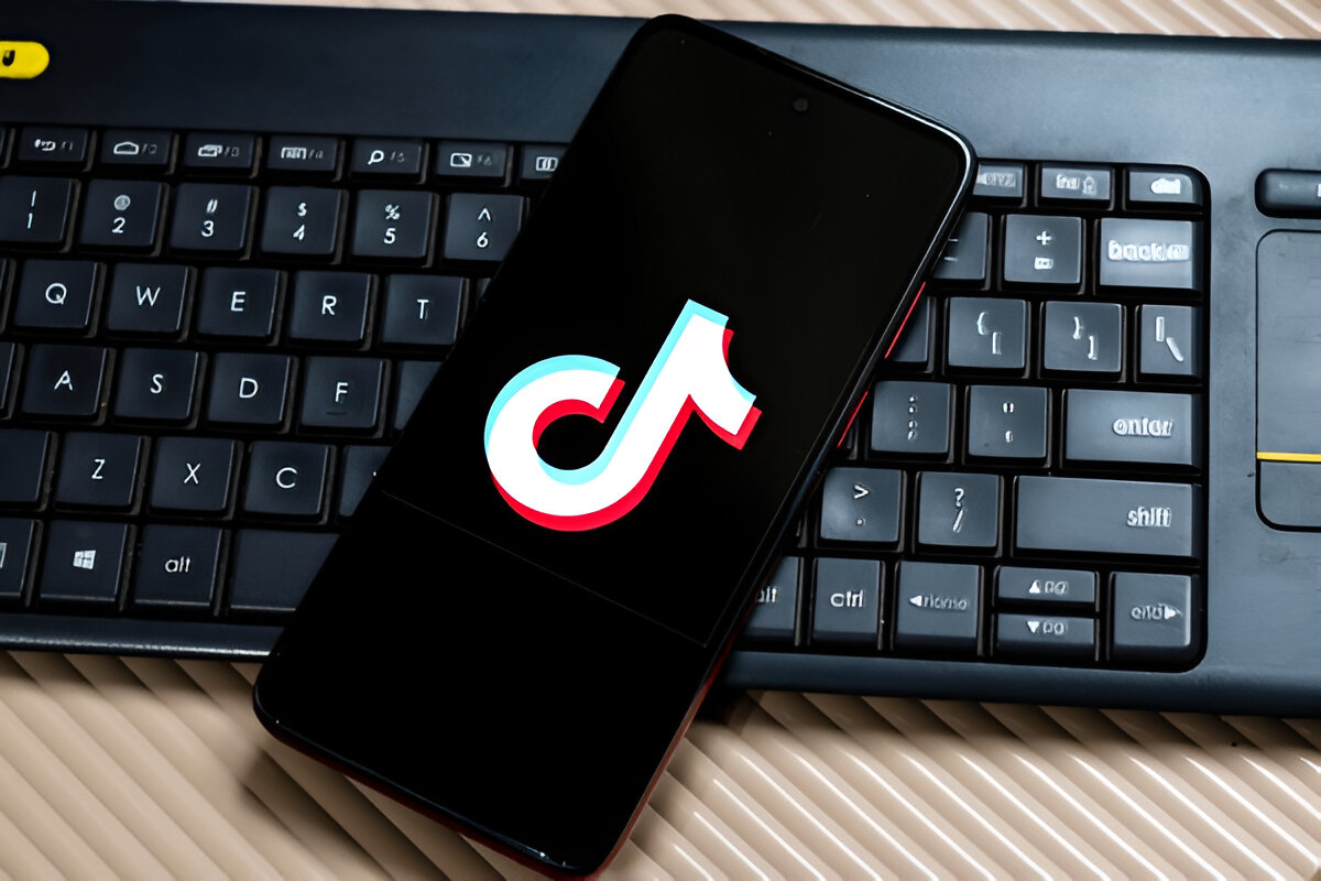 Image showcasing 7 Viral TikTok Influencer Campaigns & What You Can Learn